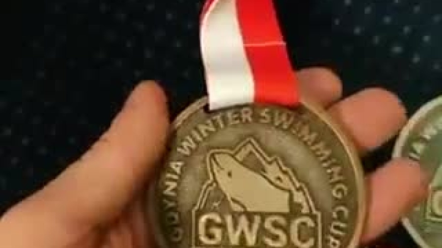 Medalowe zdobycze Sławka Wilkowskiego podczas Gdynia Winter Swimming Cup 2022  